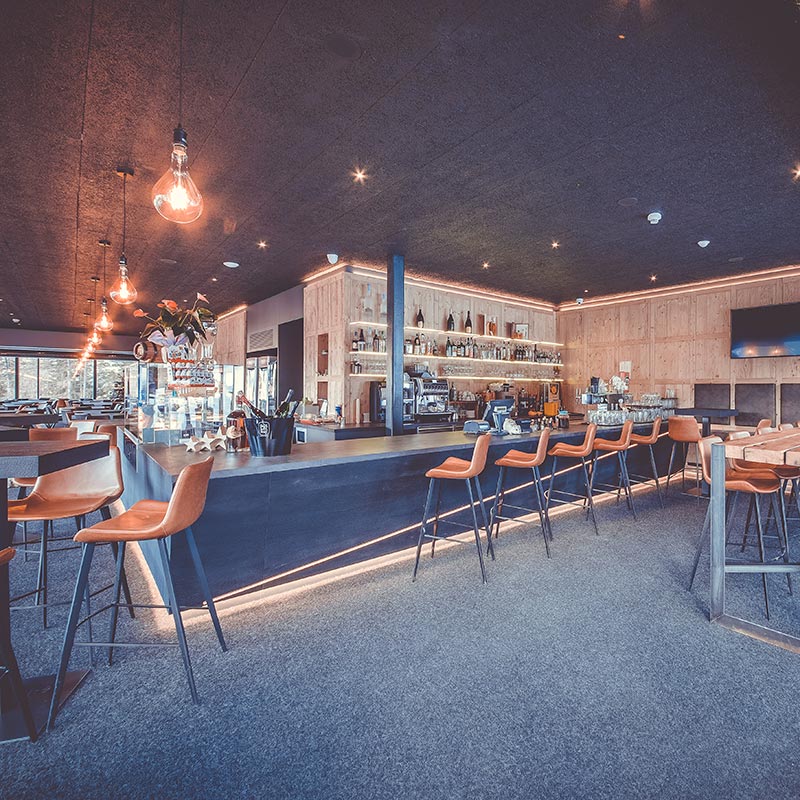 Bar & Lounge at Plan de Corones