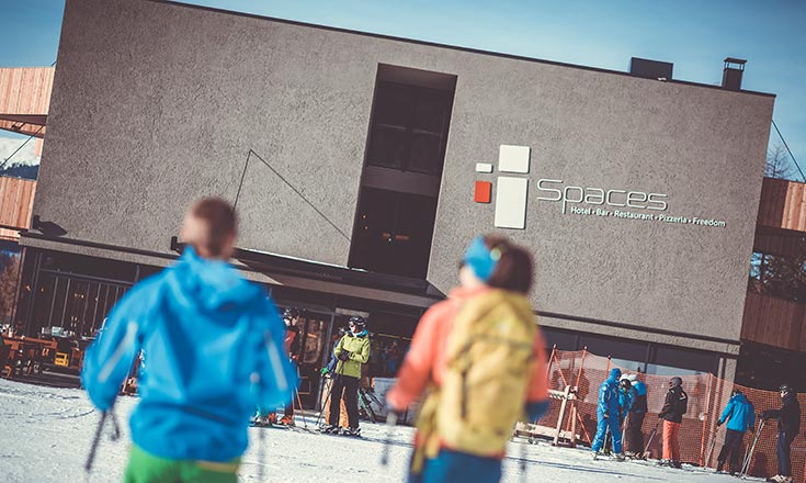 Ski In - Ski Out Hotel